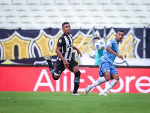 Na estreia no Brasileirão, Grêmio é superado pelo Ceará