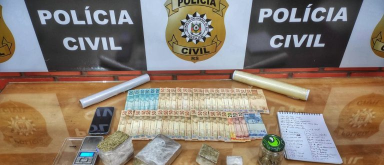 Polícia apreende meio quilo de maconha e R$ 2,3 mil no Centro