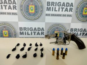 Jovem é preso com cocaína após atirar contra o próprio tio