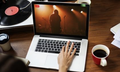 Plataformas de streaming investiram mais de 150% em publicidade em relação a 2020