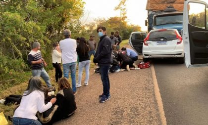 Acidente na BR-290 mata mulher e deixa outras duas feridas no HCB