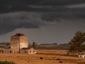 Chuva e frio vão se estender até quarta-feira, dia 30