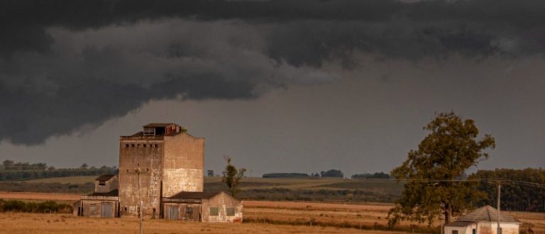 Chuva e frio vão se estender até quarta-feira, dia 30