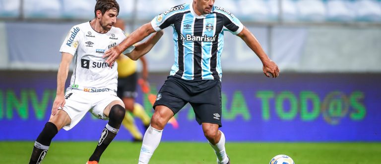 Grêmio só empata e segue na lanterna