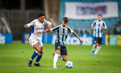 Grêmio e Fortaleza empatam sem gols na Arena