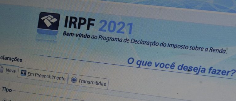 Guedes anuncia que faixa de isenção do IR passará para R$ 2,5 mil