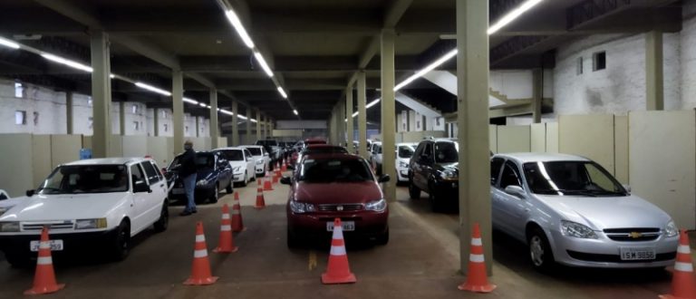 Antecipação da 2ª dose começa quinta-feira com drive thru