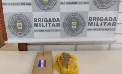 BM apreende quase 1 quilo de maconha no Santo Antônio