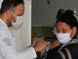 Cachoeira vacina contra a Covid pessoas com 38+ hoje