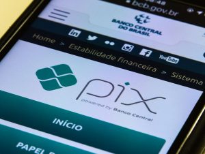 Pix poderá ser usado em aplicativos de mensagens e compras online