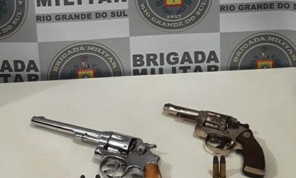 BM apreende duas armas de fogo no Universitário