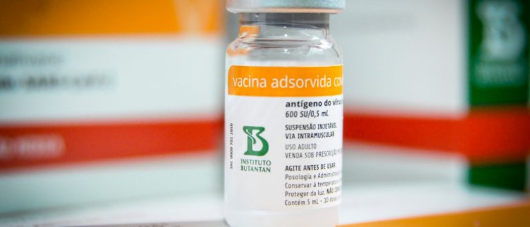 Anvisa recomenda terceira dose da Coronavac para idosos e imunodeprimidos