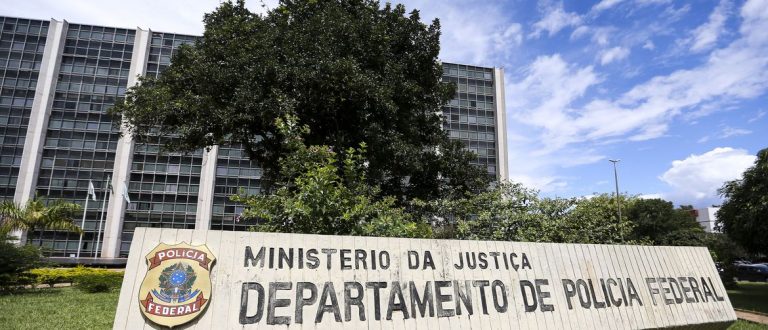 PF desarticula associação criminosa suspeita de invadir site do TSE