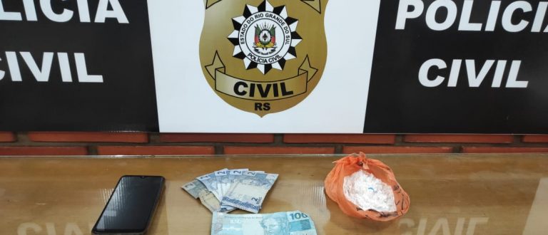 Polícia apreende cocaína avaliada em R$ 10 mil