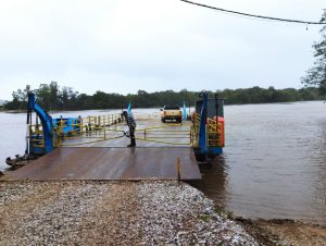 Jacuí baixa e balsa do São Lourenço volta a funcionar