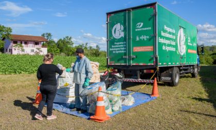 Região tem coleta itinerante de embalagens vazias de agrotóxicos