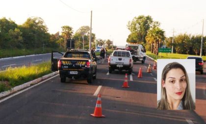 Mulher morre após colidir moto contra poste na BR-153, no Fátima