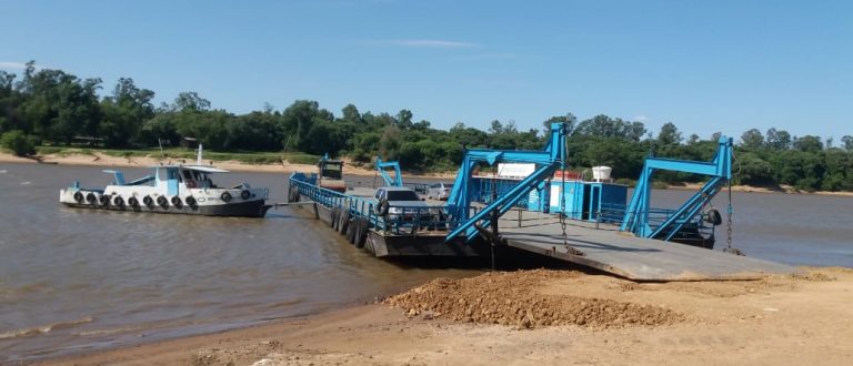 Jacuí baixa e pode inviabilizar travessia de balsa entre a Moron e Praia Nova