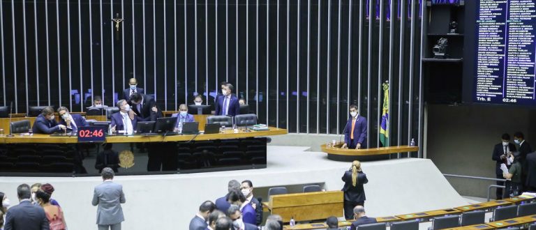 Câmara aprova em segundo turno texto-base da PEC dos Precatórios