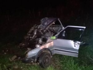 Condutor morre em colisão entre carro e carreta na RSC-471