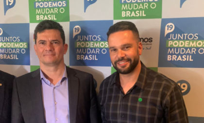 Cleber e Moro juntos em convenção do Podemos