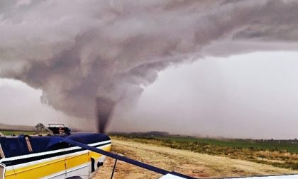 Temporal de granizo destrói lavouras e galpões na Porteira Sete