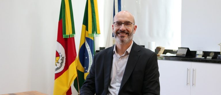 Luciano Schuch é nomeado reitor da UFSM