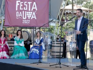 Começa a 33ª Festa Nacional da Uva