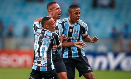 Grêmio evita derrota com gol nos acréscimos