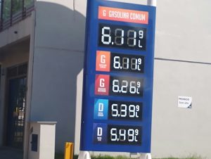 Preço da gasolina comum cai para R$ 6,11 em Cachoeira