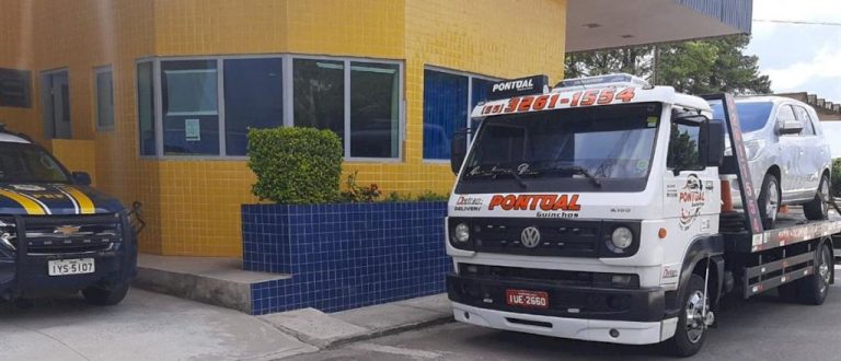 PRF prende casal com veículo clonado na BR-290