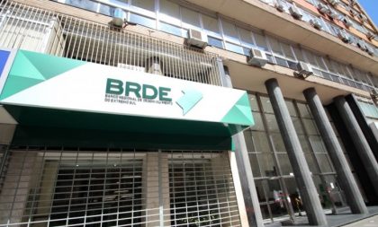 BRDE disponibiliza R$ 920 milhões a pequenas empresas do RS durante a pandemia