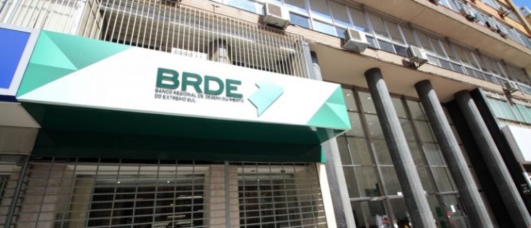 BRDE disponibiliza R$ 920 milhões a pequenas empresas do RS durante a pandemia