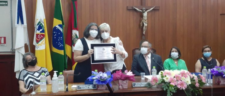 Câmara de Vereadores presta homenagem para as mulheres cachoeirenses