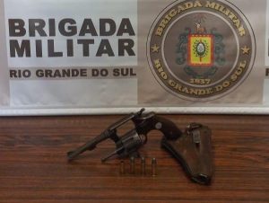 Grupo Rodoviário de Cachoeira do Sul: homem é preso por porte ilegal na RSC-471