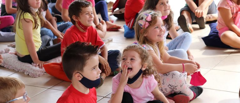 Páscoa encanta crianças nas escolas de Novo Cabrais