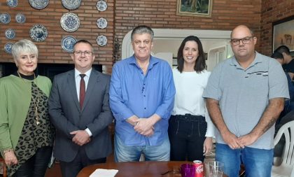 Vanessa Vieira da Cunha, Marcos Carneiro e Robinson Zahn tomam posse