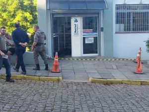 Bandido morre em assalto a banco com reféns em Santana da Boa Vista