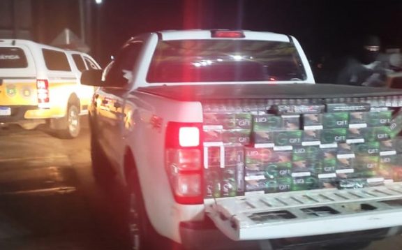 Polícia Rodoviária apreende na RSC-287 uma carga de cigarros em caminhonete furtada