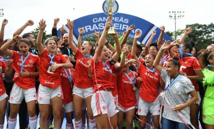 Gurias Coloradas são campeãs do primeiro Brasileirão Sub-17 da história