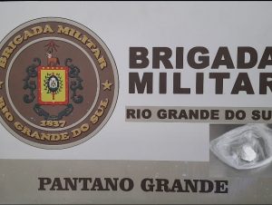 BM de Pantano Grande prende mulher por tráfico