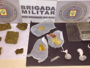 BM prende jovem por tráfico de drogas no Bairro Rio Branco