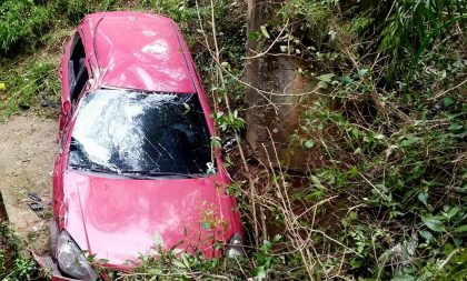 Motorista morre ao cair de barranco em Caçapava do Sul