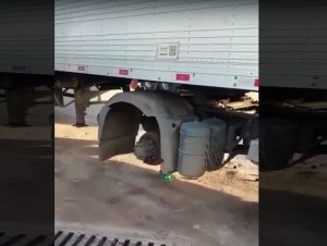 Caminhão tem quatro pneus furtados em posto de gasolina de Rio Pardo