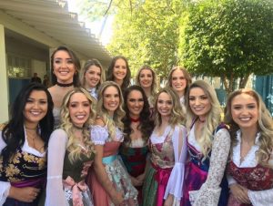 Conhecidas as 12 candidatas que concorrem aos títulos de Rainha e Princesas da 37ª Oktoberfest