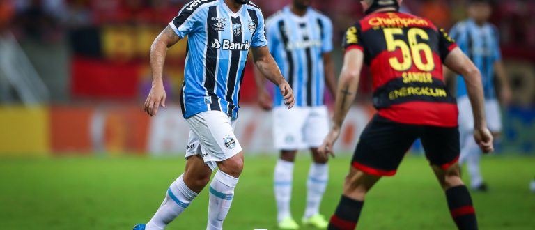 Com empate sem gols, Grêmio segue na briga pelo G4