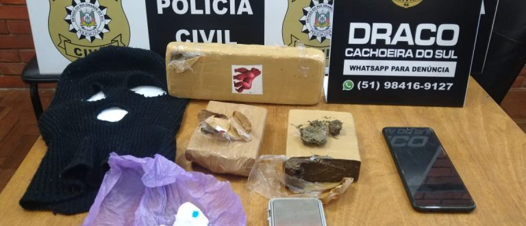 Polícia apreende 1,3 quilo de maconha e touca ninja no Bairro Santa Helena