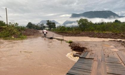 Linha Santo Antônio-Bairro Rio Branco: trânsito na ponte provisória é interrompido em Cerro Branco