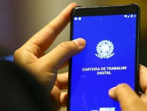 Trabalhador passa a ter de apresentar menos documentos para encaminhar seguro-desemprego