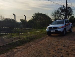 Defesa Civil interdita calçada no Bairro Santa Helena devido à erosão